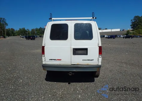 2005 Chevrolet Astro из США, поврежденный, VIN 1GCDL19X85B111762